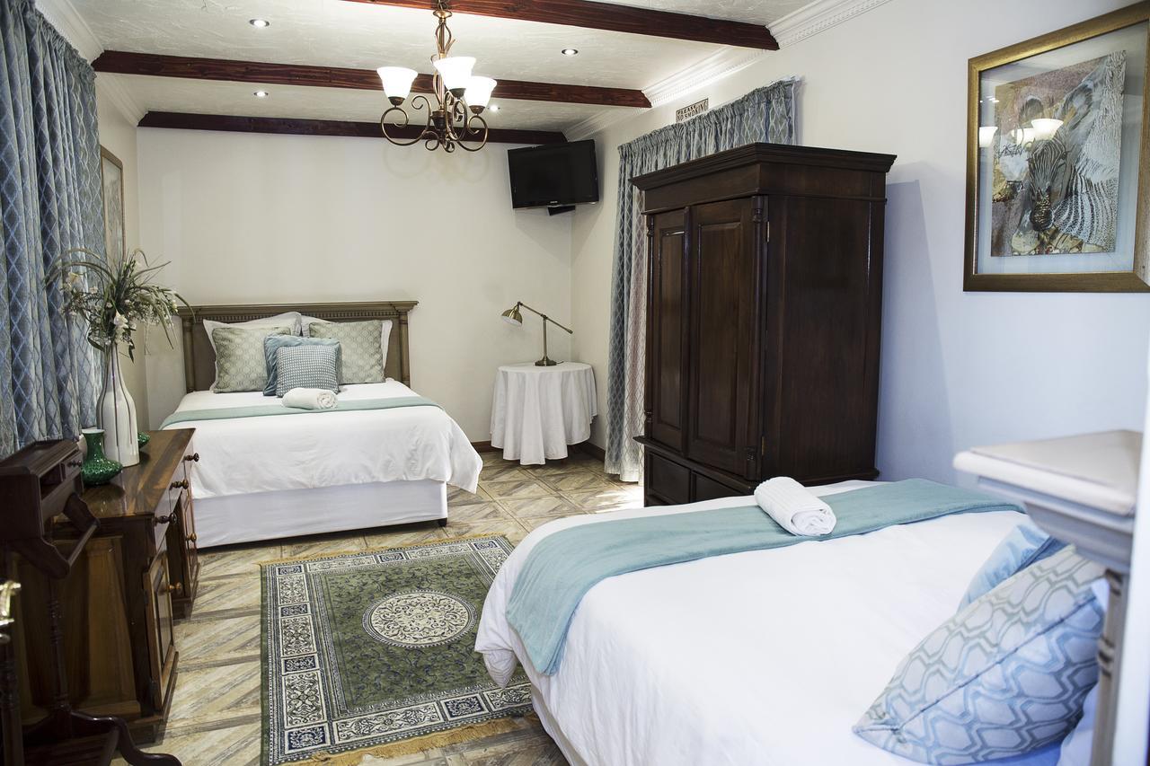 Blue Mango Lodge Kempton Park Exterior foto