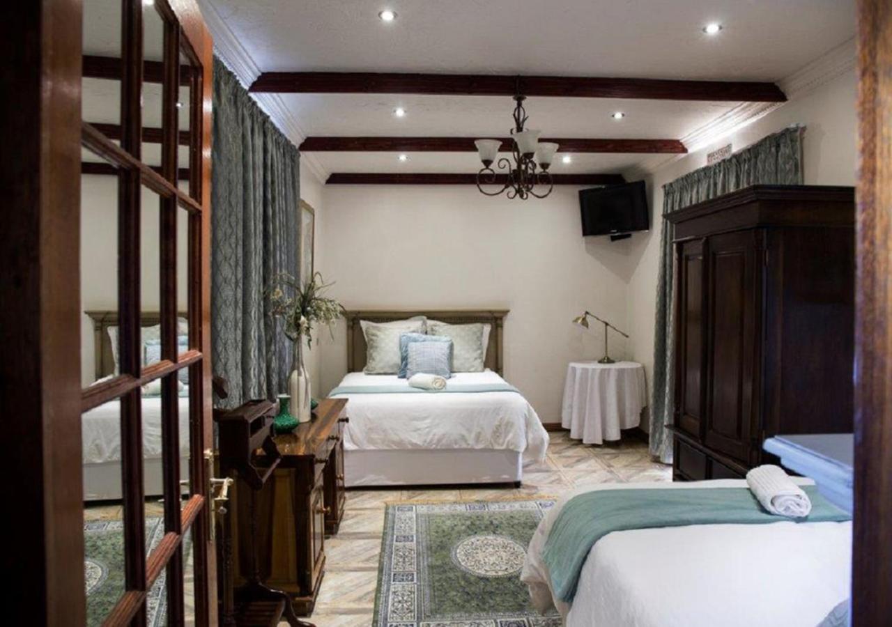 Blue Mango Lodge Kempton Park Exterior foto